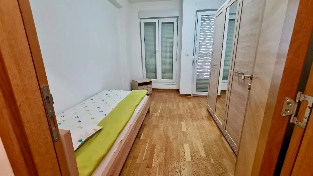Rent, two bedroom apartment, 68m², City Kvart, Podgorica