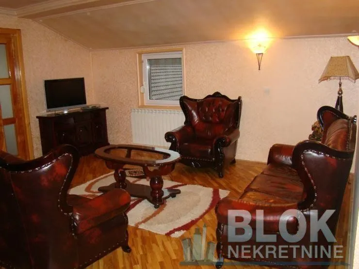 Rent, three bedroom apartment, 135m², Tološi, Podgorica
