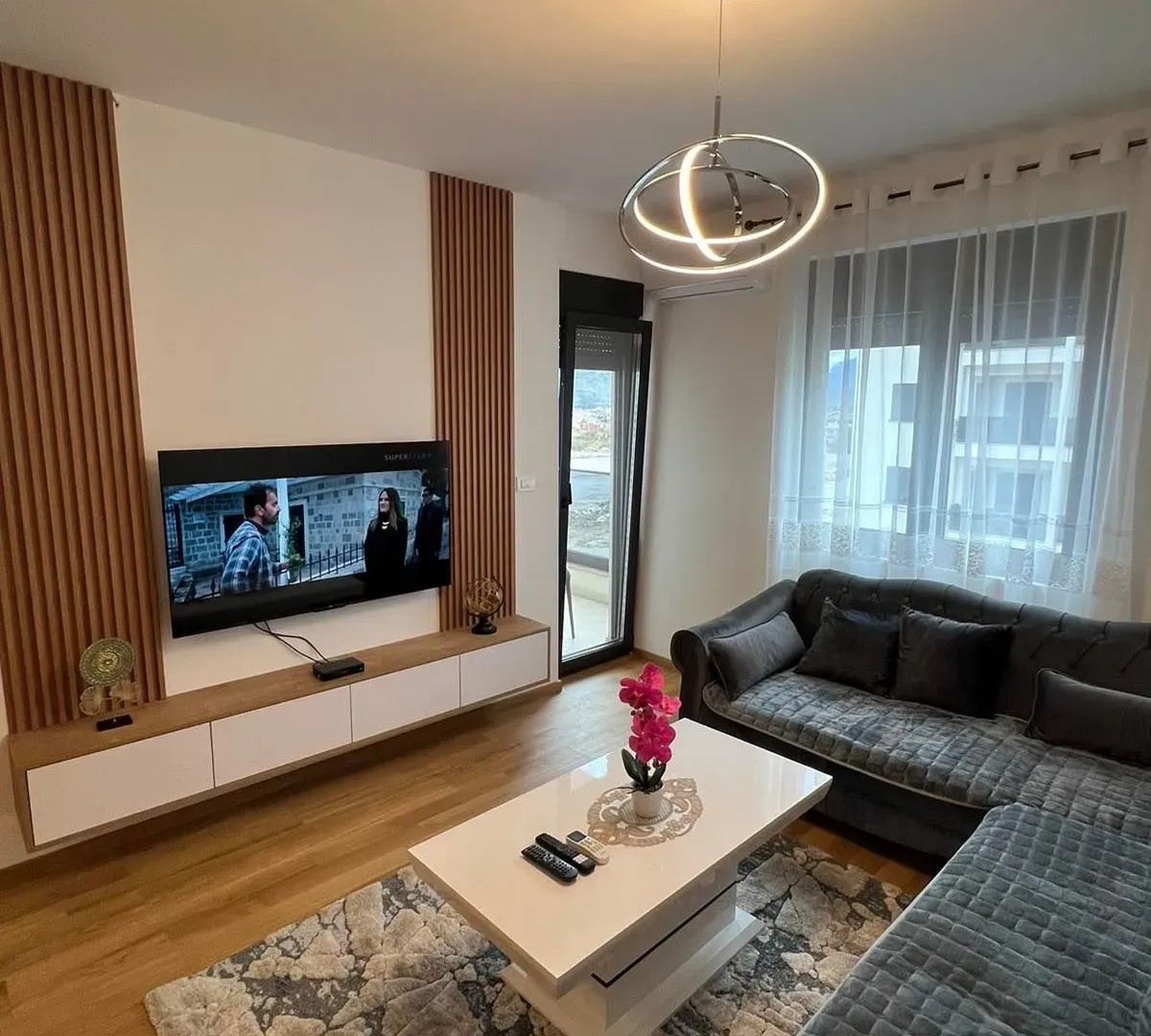 Izdavanje, jednosoban stan, 47m², New City, Podgorica