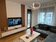 Izdavanje, jednosoban stan, 47m², New City, Podgorica - image 1