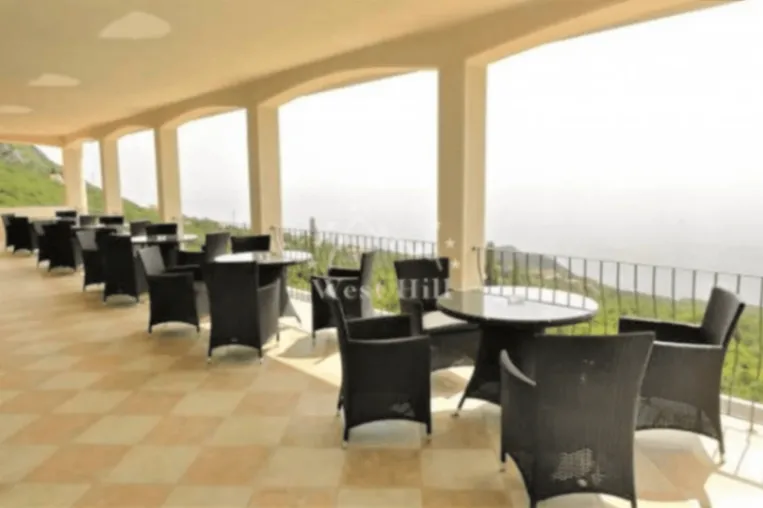 Sale, house, 3200m², Blizikuće, Budva