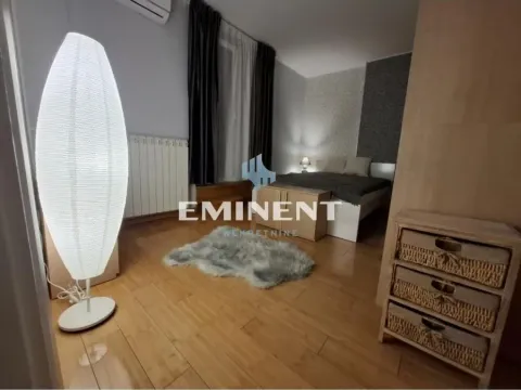 Izdavanje, dvosoban stan, 46m², Stari Grad, Beograd - image 7