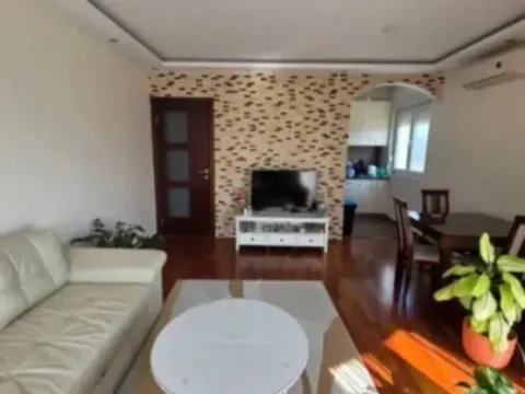 Sale, two bedroom apartment, 73m², Tuški Put, Podgorica - image 2