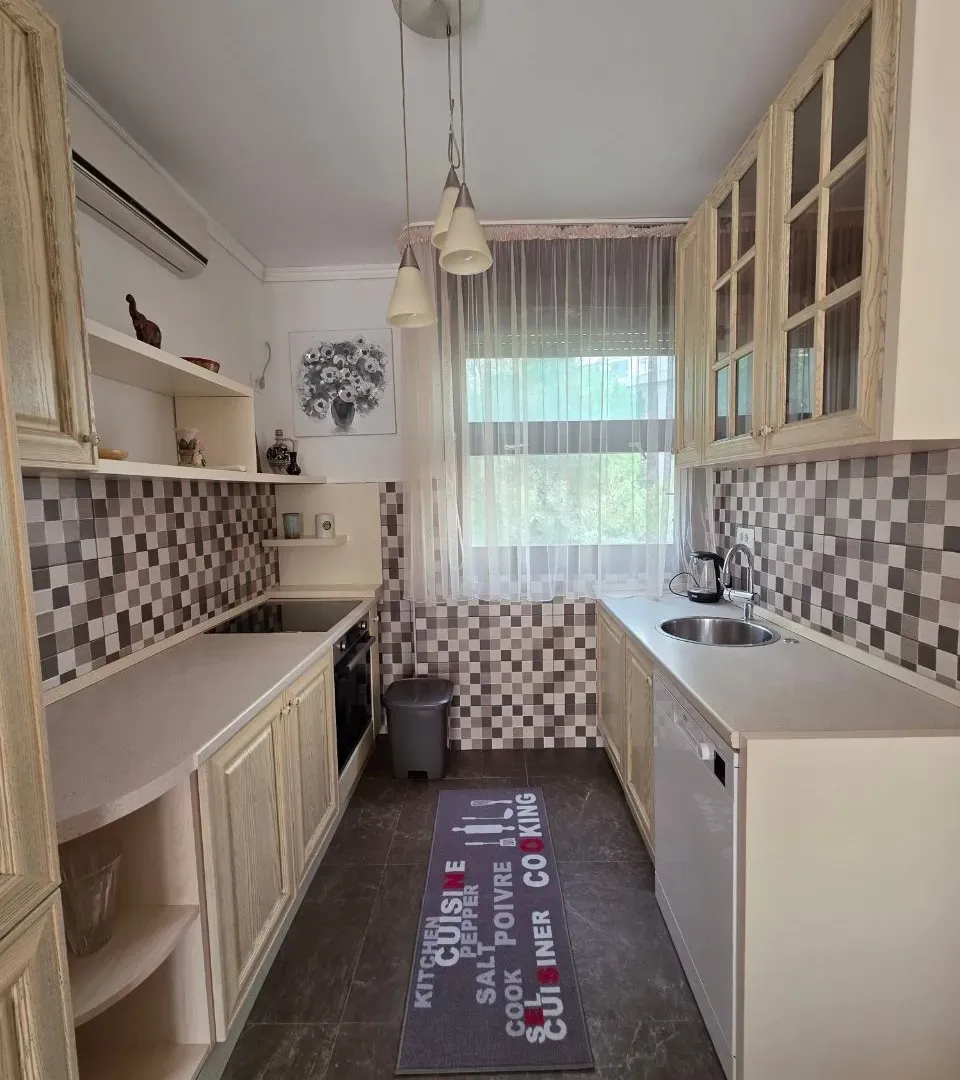 Sale, two bedroom apartment, 50m², Maslinjak, Budva