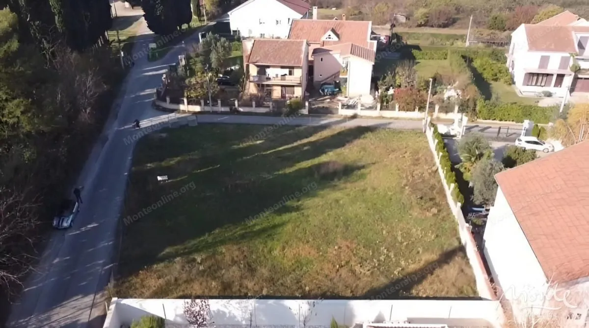 Prodaja, plac, 10m², Tološi, Podgorica