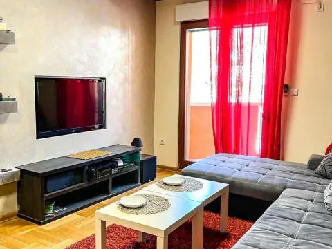 Rent, one bedroom apartment, 50m², Rozino, Budva - image 3