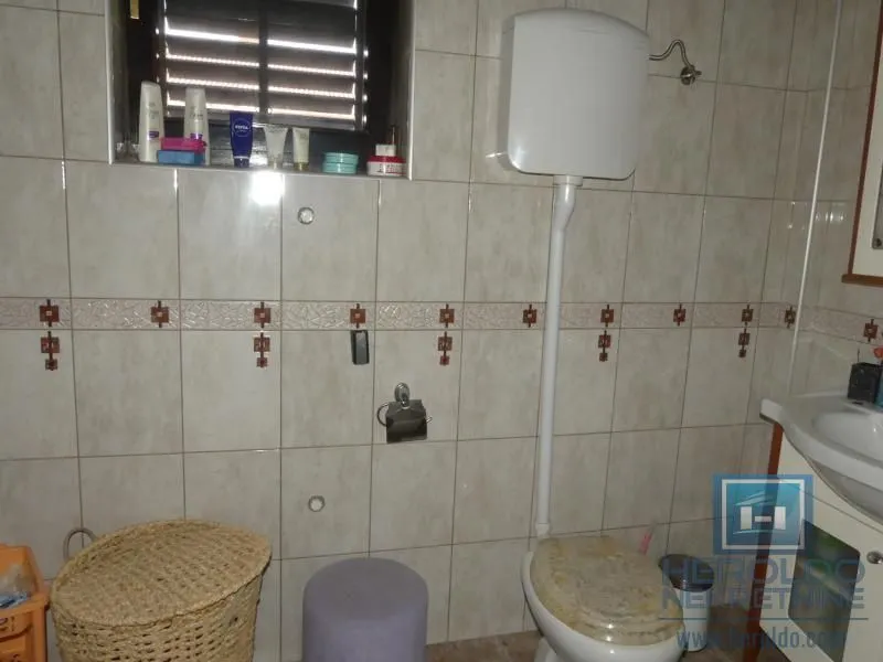 Prodaja, kuća, 380m², Pivara, Jagodina