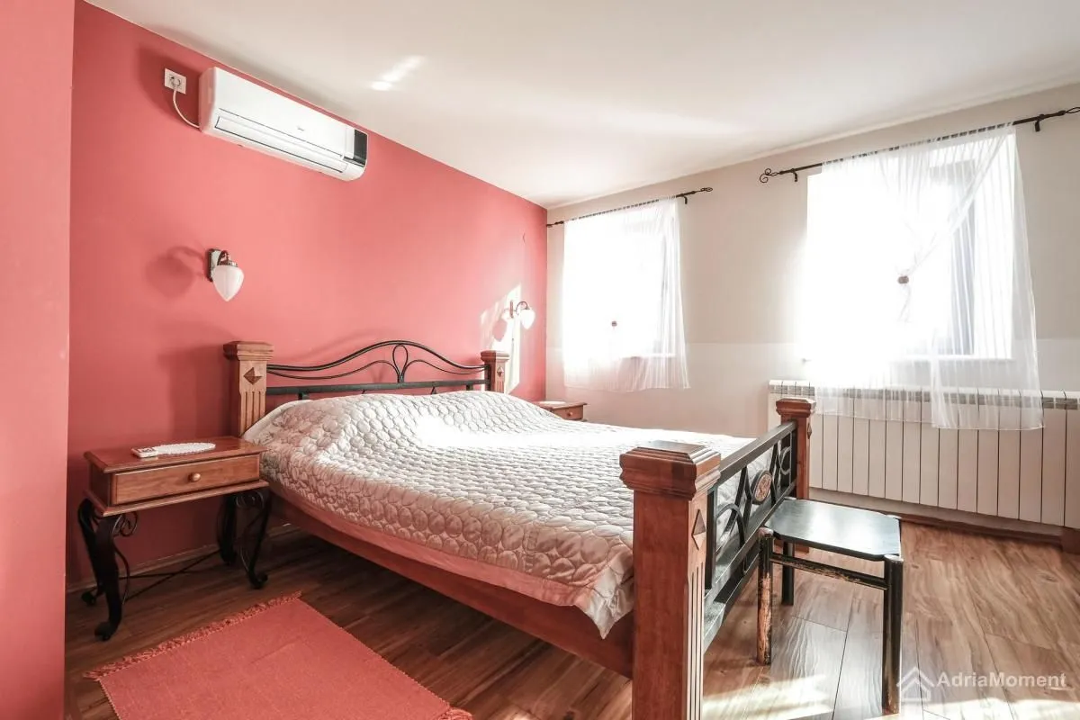 Sale, house, 500m², Orahovac, Kotor