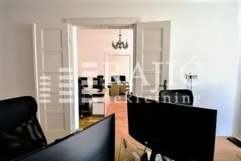 Izdavanje, četvorosoban stan, 125m², Stari Grad, Beograd - image 3