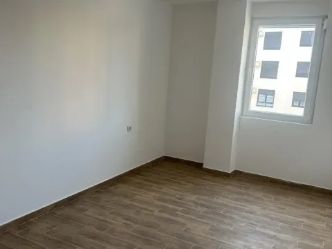 Sale, two bedroom apartment, 49m², Pantelej, Niš - image 2