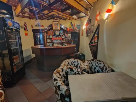 Izdavanje, poslovni prostor, 25m², Preko Morače, Podgorica - image 1