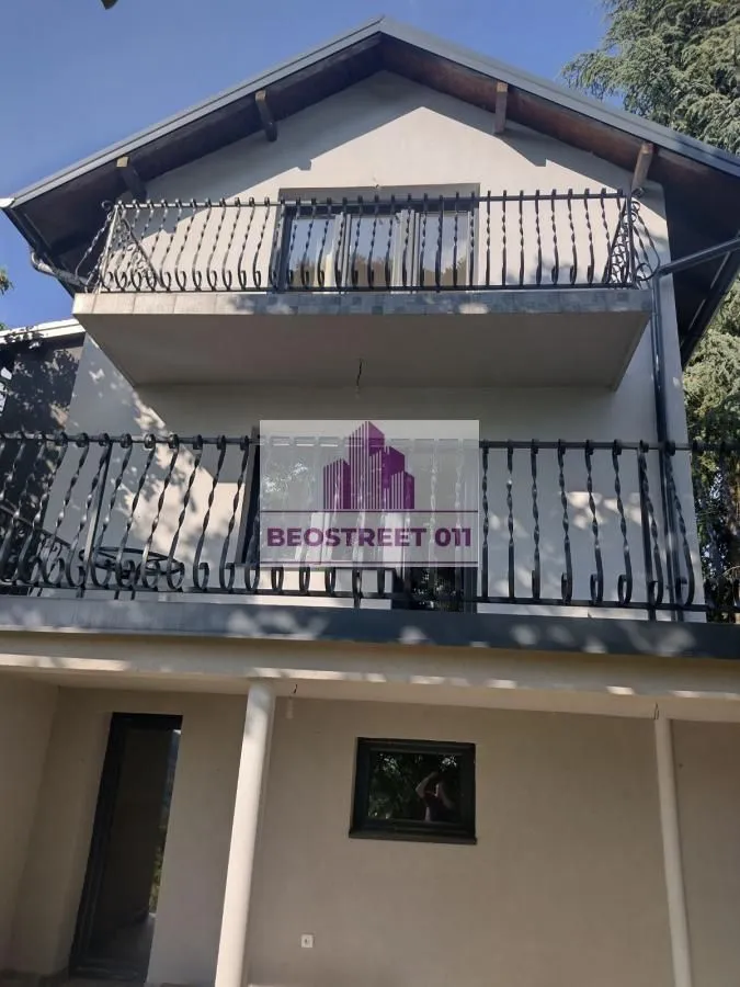 Sale, house, 170m², Mladenovac, Beograd