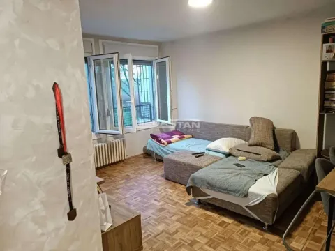 Prodaja, trosoban stan, 73m², Novi Beograd Sve Podlokacije, Beograd - image 2