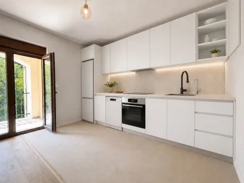 Prodaja, jednosoban stan, 52m², Bečići, Budva - image 2