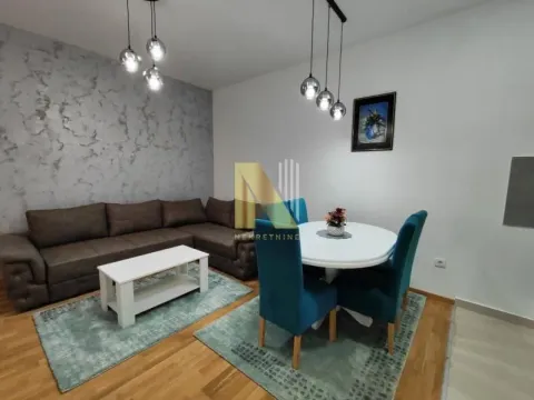 Izdavanje, dvosoban stan, 44m², Centar, Novi Sad - image 1