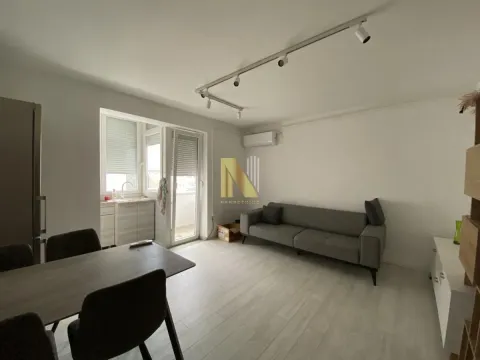 Prodaja, jednosoban stan, 35m², Adamovićevo Naselje, Novi Sad Sve Podlokacije - image 3