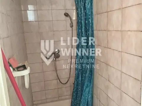 Rent, one bedroom apartment, 30m², Stari Grad, Beograd - image 7