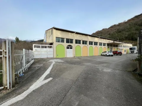 Izdavanje, poslovni prostor, 270m², Jaz, Budva - image 1