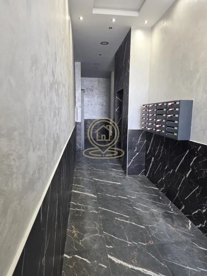 Prodaja, trosoban stan, 68m², Petrovaradin, Novi Sad