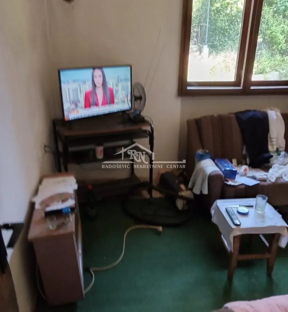 Sale, house, 607m², Lisović, Barajevo