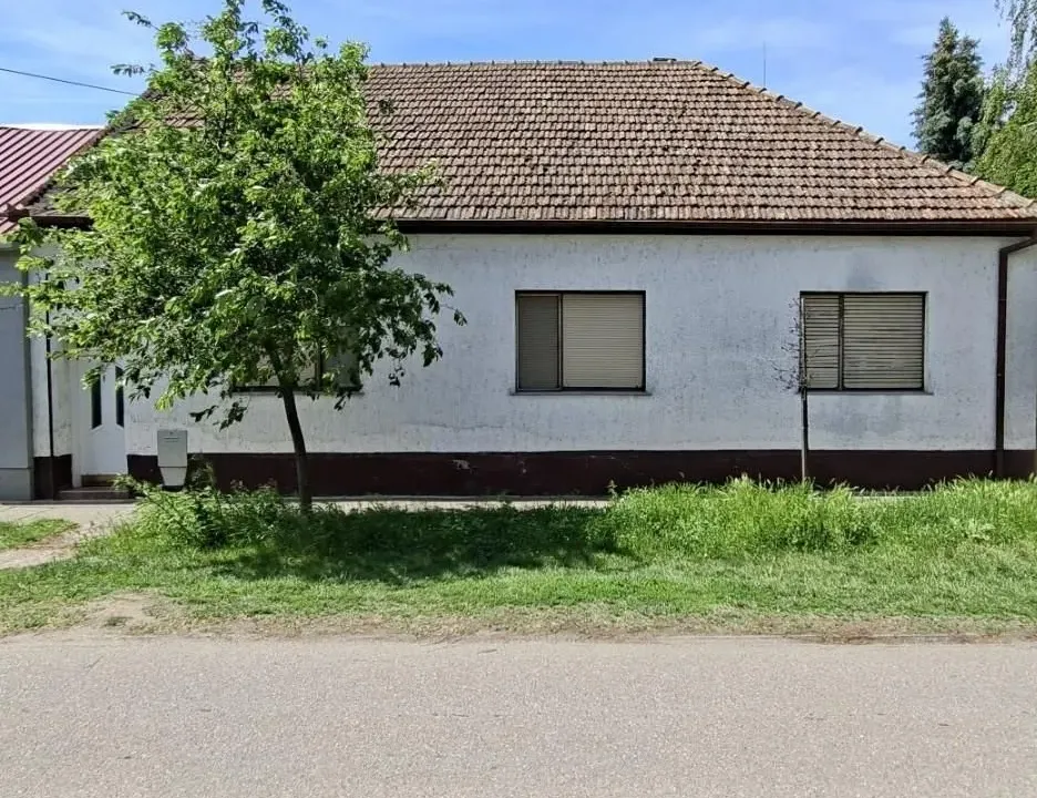 Sale, house, 129m², Kikinda, Srbija