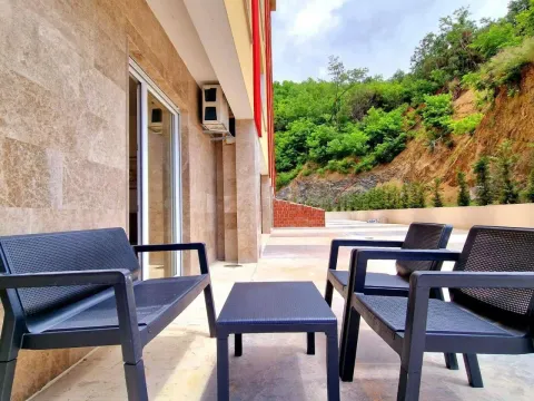 Sale, one bedroom apartment, 39m², Bečići, Budva - image 6