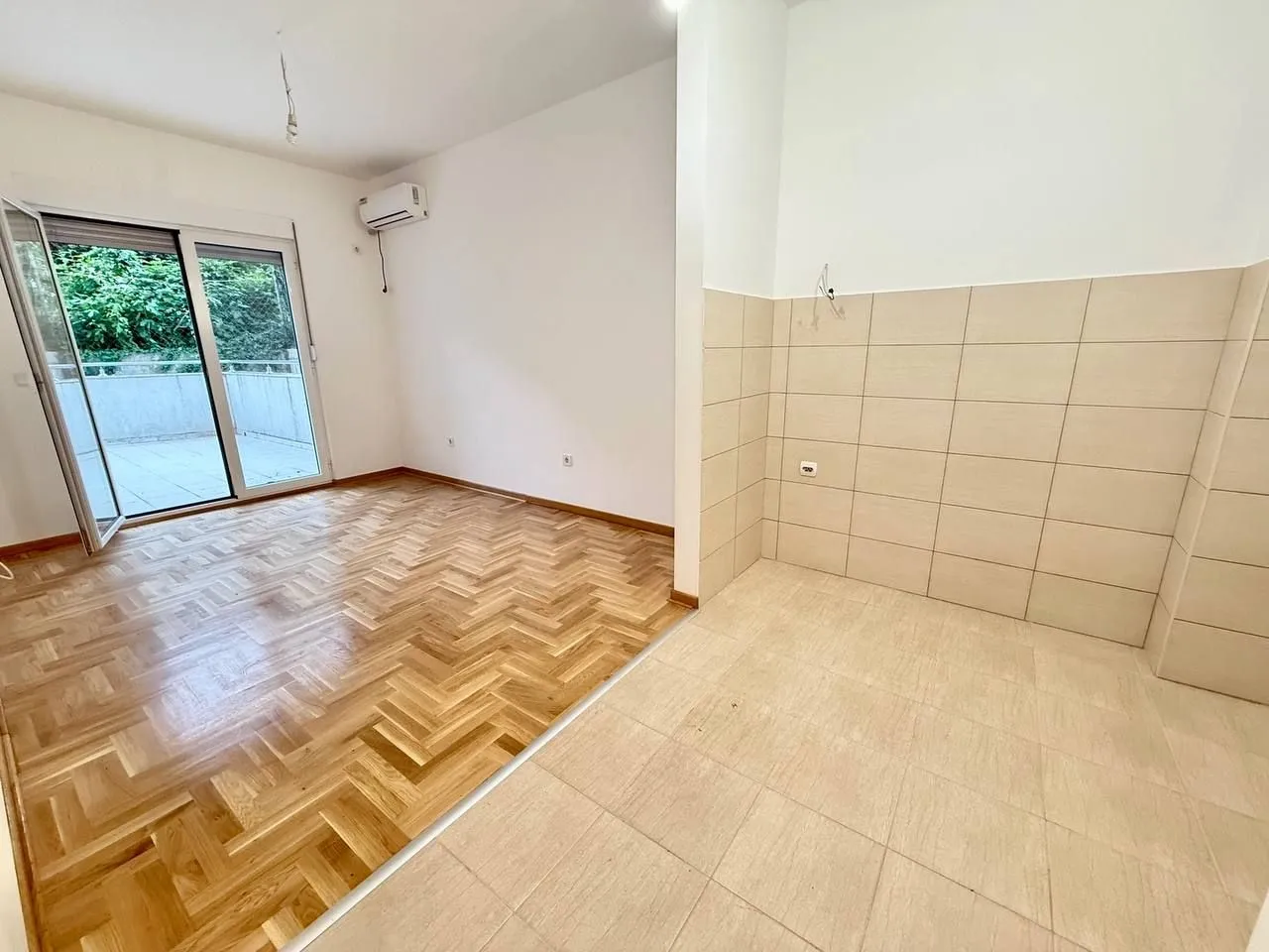Prodaja, jednosoban stan, 54m², Budva, Crna Gora