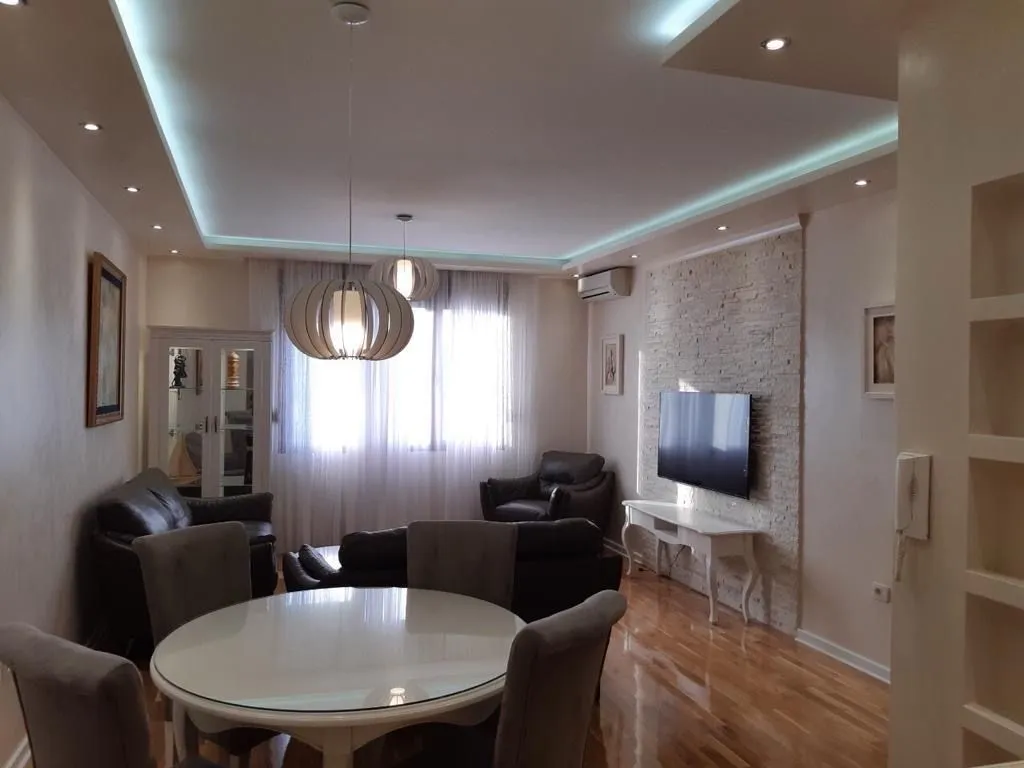 Rent, one bedroom apartment, 90m², Preko Morače, Podgorica