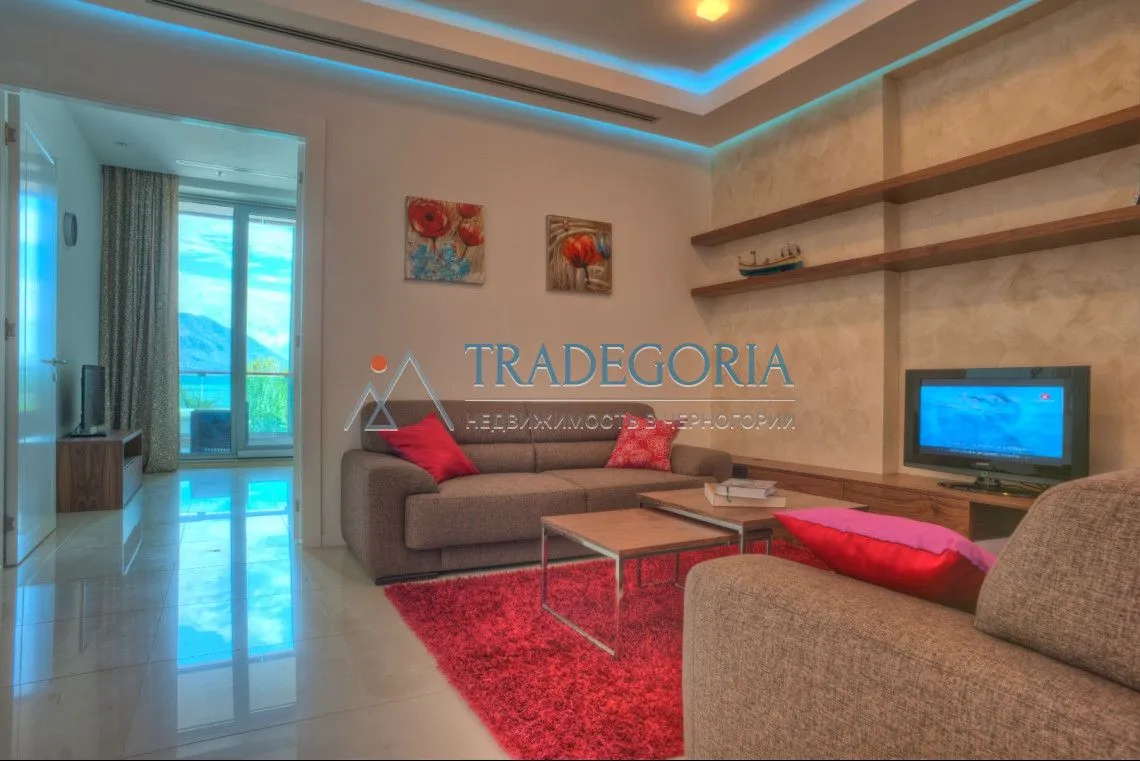 Prodaja, dvosoban stan, 112m², Budva, Crna Gora