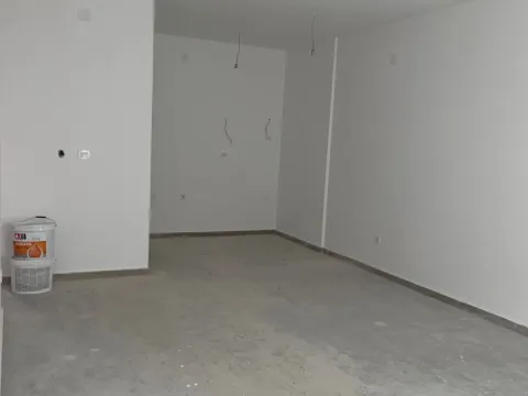 Sale, one bedroom apartment, 87m², Bečići, Budva - image 4