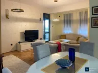 Izdavanje, dvosoban stan, 76m², Centar, Podgorica - image 3