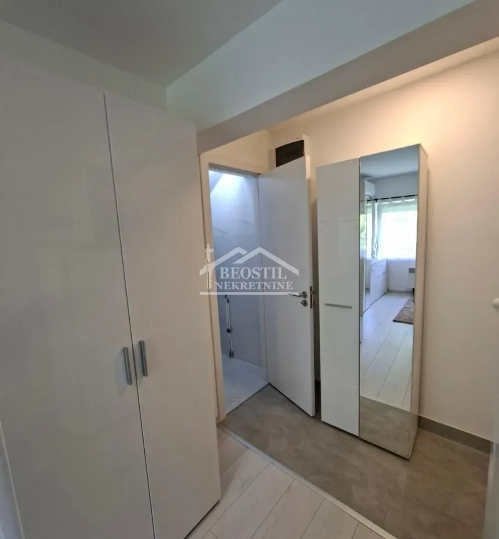 Rent, one bedroom apartment, 40m², Skojevsko Naselje, Beograd