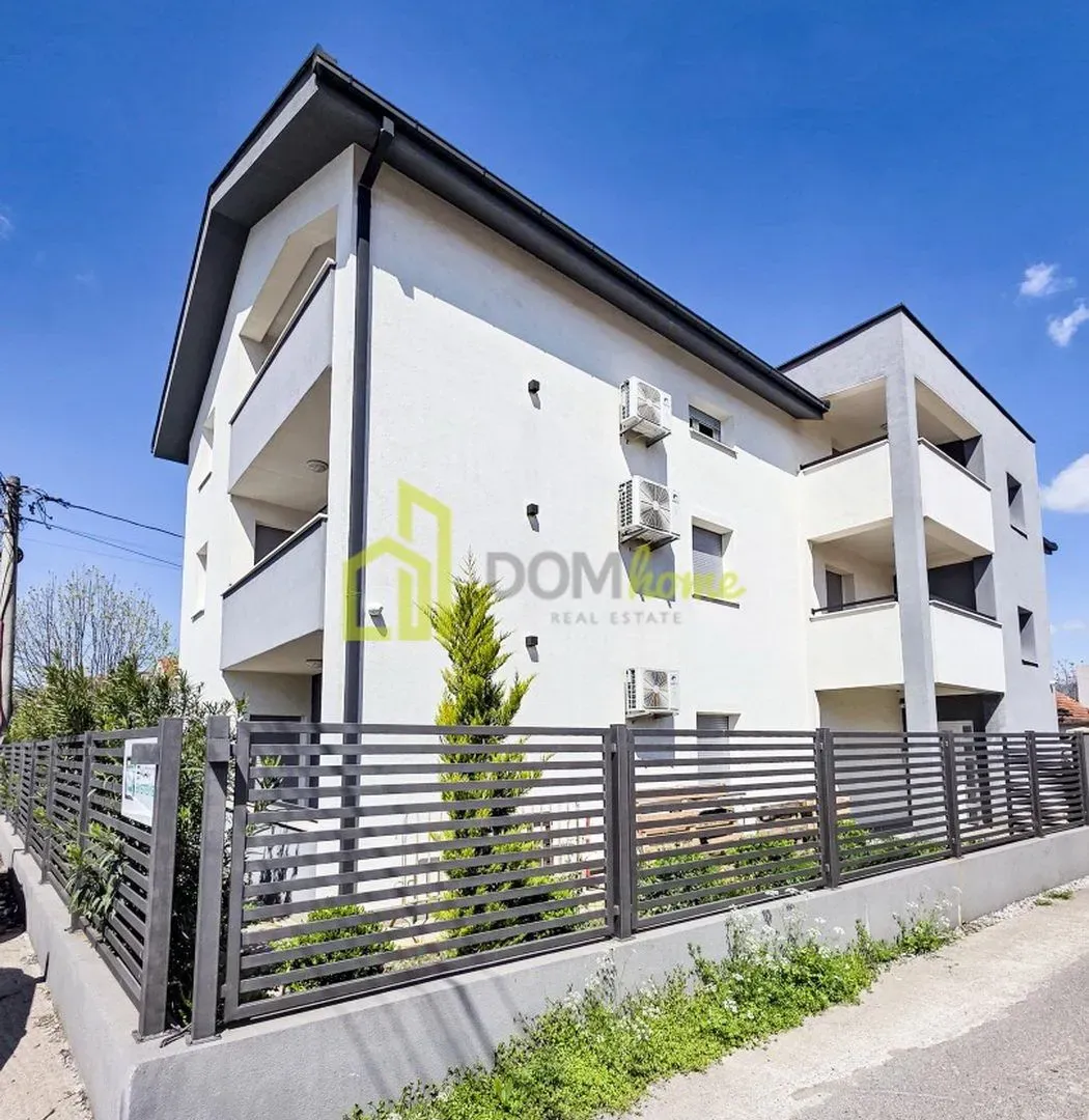 Prodaja, jednosoban stan, 34m², Blok 9, Podgorica