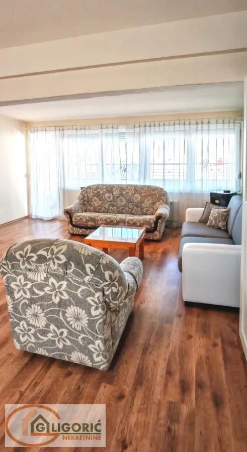 Prodaja, četvorosoban stan, 112m², Lekino Brdo, Voždovac Sve Podlokacije