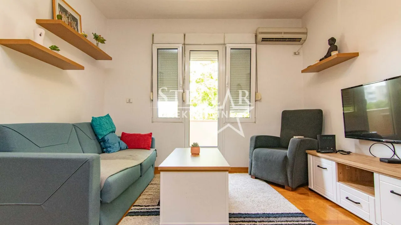 Rent, apartment, 55m², Centar, Podgorica