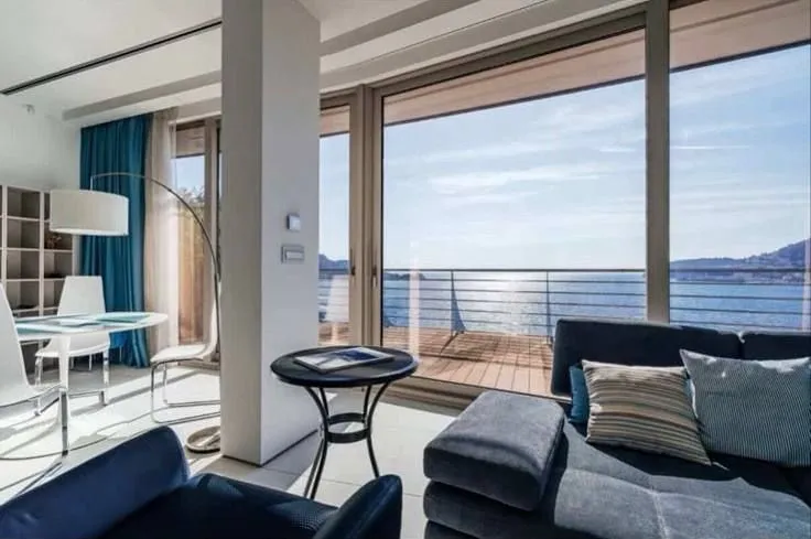 Prodaja, kuća, 170m², Dukley Gardens, Budva