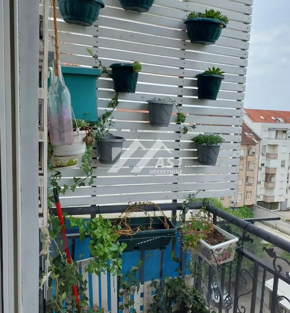 Sale, three bedroom apartment, 72m², Detelinara, Novi Sad Sve Podlokacije