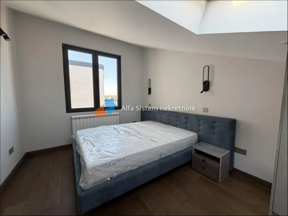 Rent, two bedroom apartment, 50m², Čubura, Beograd