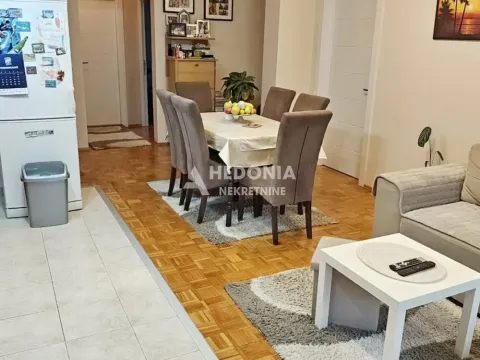 Prodaja, trosoban stan, 64m², Zemun Gornji Grad, Zemun Sve Podlokacije - image 5