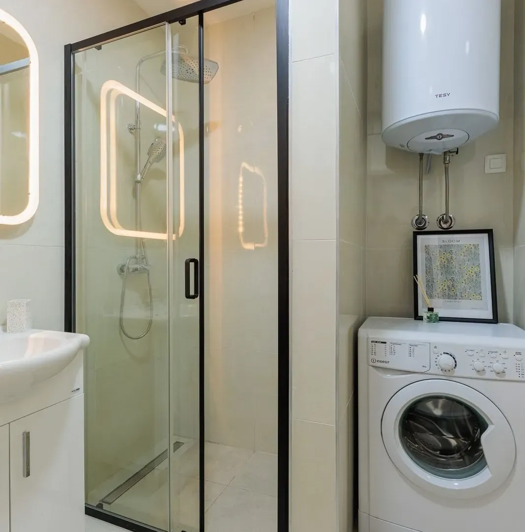Prodaja, jednosoban stan, 45m², Centar, Tivat