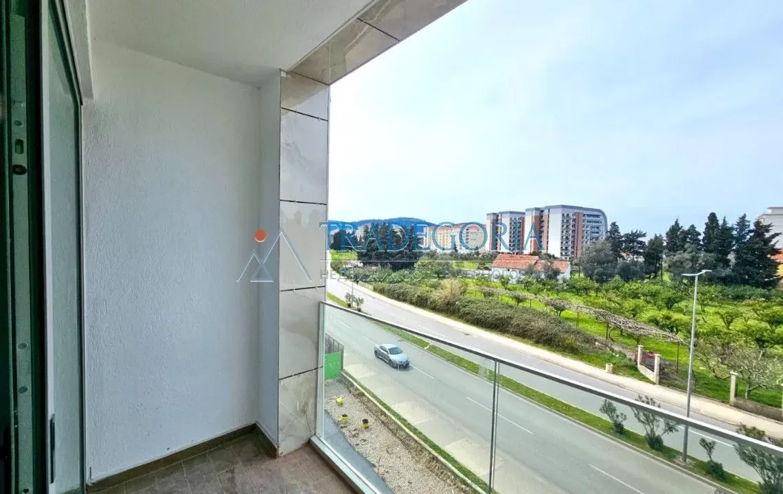 Sale, two bedroom apartment, 70m², Bar, Crna Gora