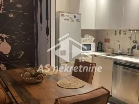 Rent, two bedroom apartment, 60m², Savski Venac, Beograd - image 6