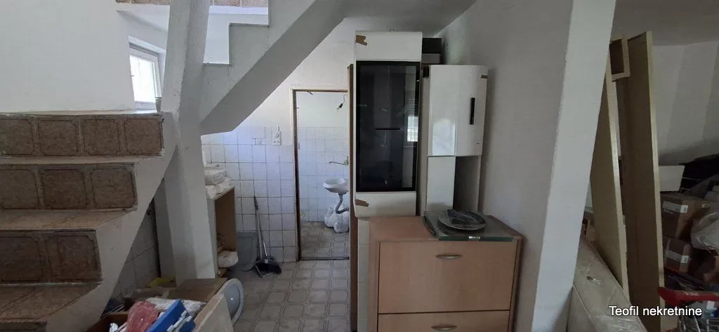 Prodaja, kuća, 61m², Voždovac Sve Podlokacije, Beograd