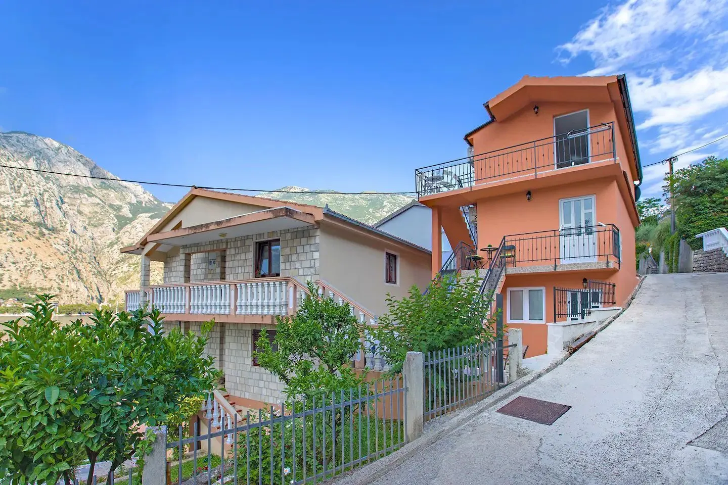 Sale, house, 423m², Muo, Kotor