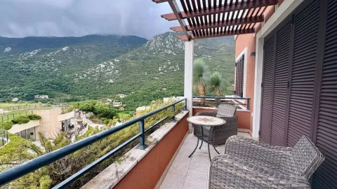 Prodaja, jednosoban stan, 61m², Morinj, Kotor - image 2