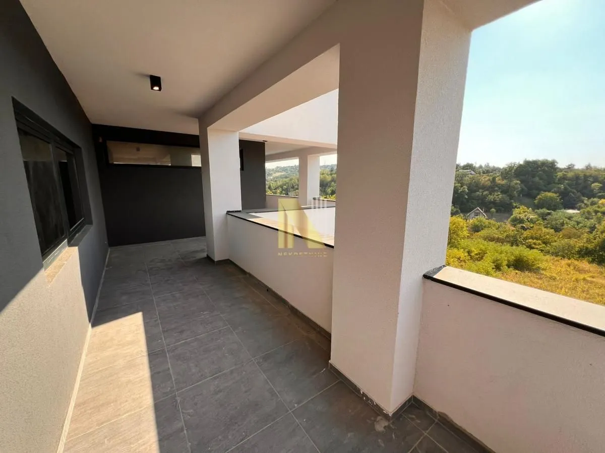 Prodaja, kuća, 591m², Sremska Kamenica, Petrovaradin