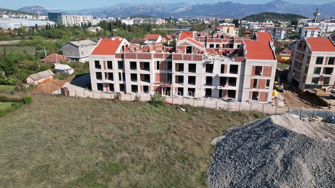 Prodaja, jednosoban stan, 98m², Podgorica, Crna Gora