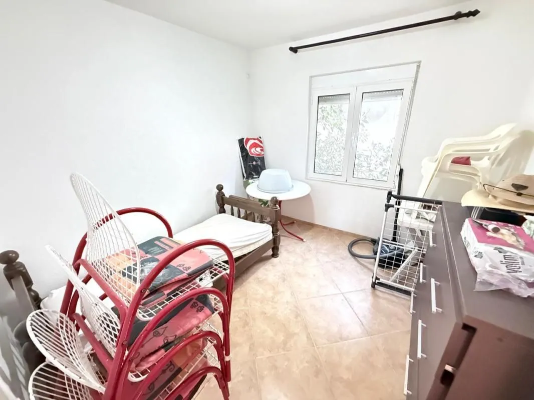 Prodaja, kuća, 130m², Sutomore, Bar