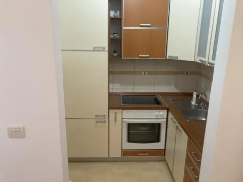 Izdavanje, jednosoban stan, 40m², Preko Morače, Podgorica - image 5