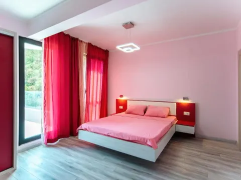 Prodaja, trosoban stan, 234m², Bečići, Budva - image 34